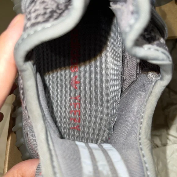 Adidas Yeezy Boost 350 V2 - Picture 11 of 11